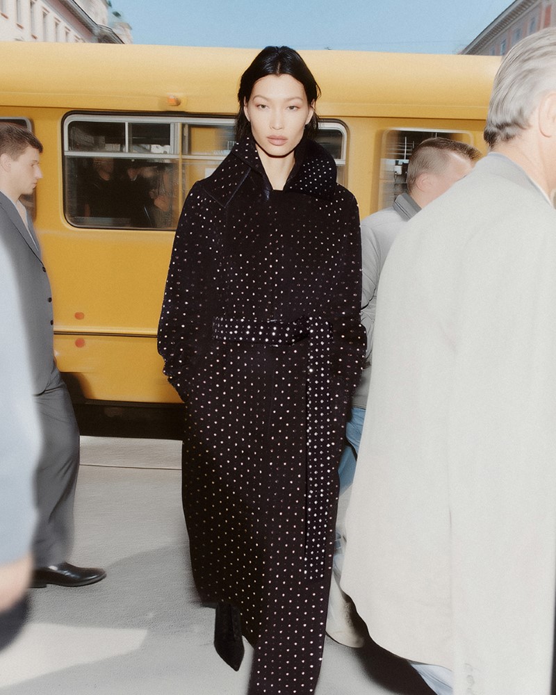 jak vybirat barvy  a materialy aby nas outfit pusobil profesionalne