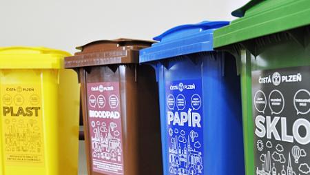 Plzeň chce vymítit popelnice podnikatelů mimo veřejné prostranství, novelizuje vyhlášku