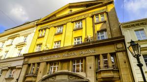Knihovna města Plzně pořídí první výdejní bibliobox v Plzni. Kde ho najdete?