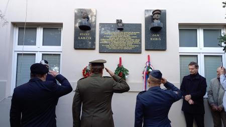 Region si připomene plzeňské spolupracovníky parašutistů a herečku Annu Letenskou