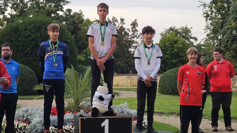 Plzeňští lukostřelci U15 slaví zlatý hattrick