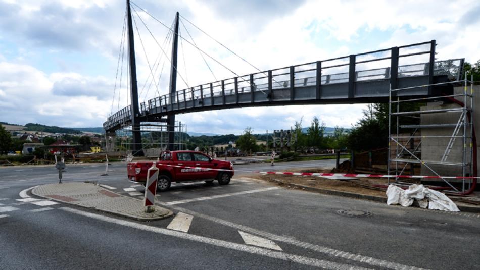 Nová lávka v Koterově začala sloužit chodcům a cyklistům