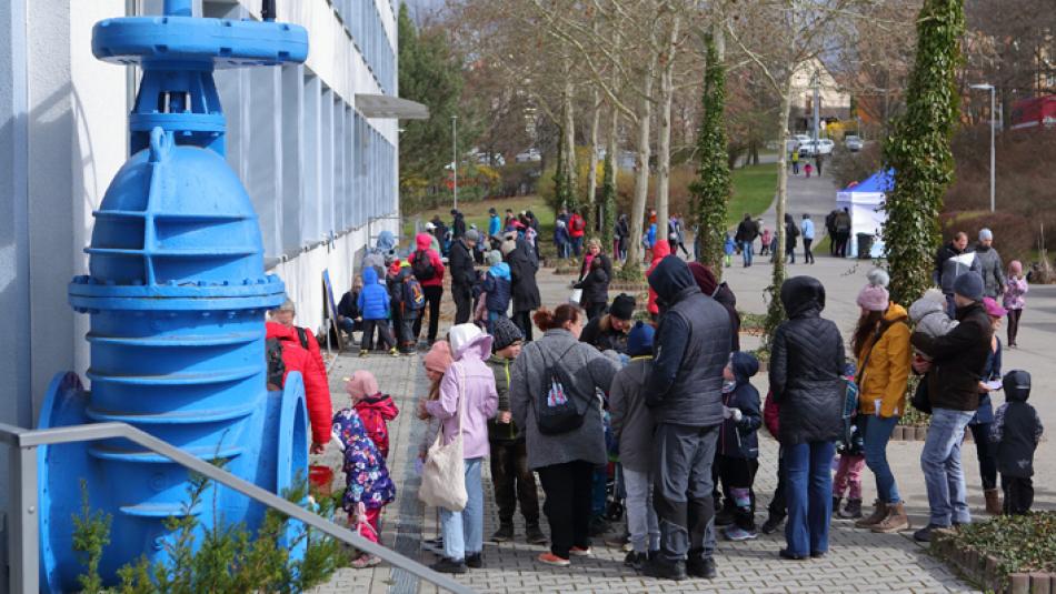 VIDEO: Plzeňská vodárna slavila Světový den vody, přišlo do ní na 1600 návštěvníků