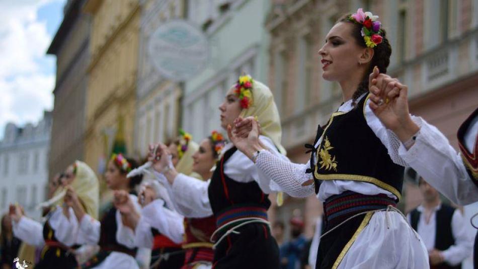 Karlovarský folklorní festival slaví 30 let: Výstava připomene jeho historii i současnost