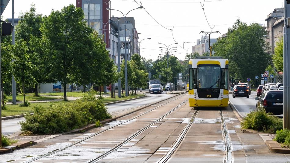 Oprava tramvajové trati na Koterovské ulici za 230 milionů korun začne v září