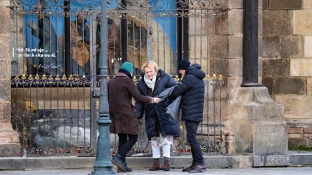 Filmaři obsadili Plzeň! K vidění byli na náměstí Republiky i na nádraží Jižní předměstí