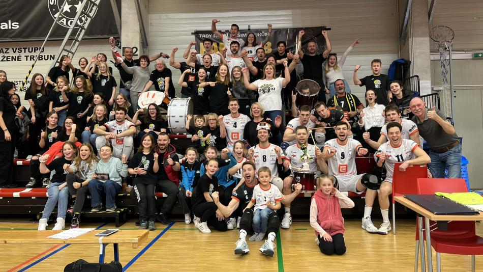 Volejbalisté Karlovarska porazili Brno a slaví postup do semifinále!