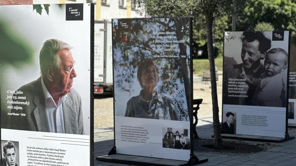 Putovní výstava v Chodově vypráví příběhy pamětníků