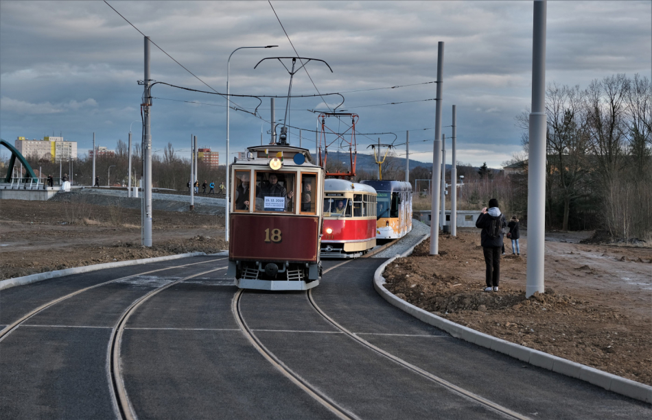 Historický vůz Křižík projel jako první novou tramvajovou trať na Borská pole