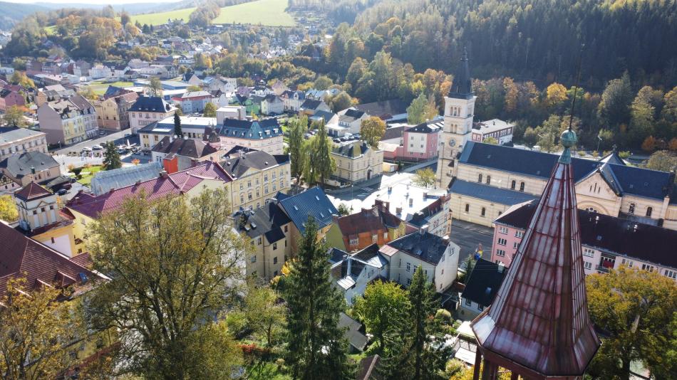 Město Kraslice čelí kybernetickému útoku, úřední činnost je omezena