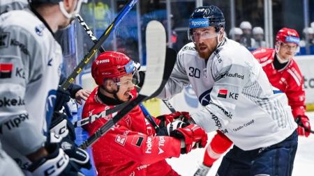 Střelecké trápení indiánů pokračuje, proti Ocelářům vydřeli alespoň bod