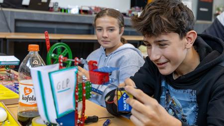 Žákovské týmy soutěžily o nejlepší přepravník