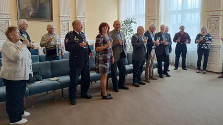 Domažlický starosta předal ocenění aktivním seniorům