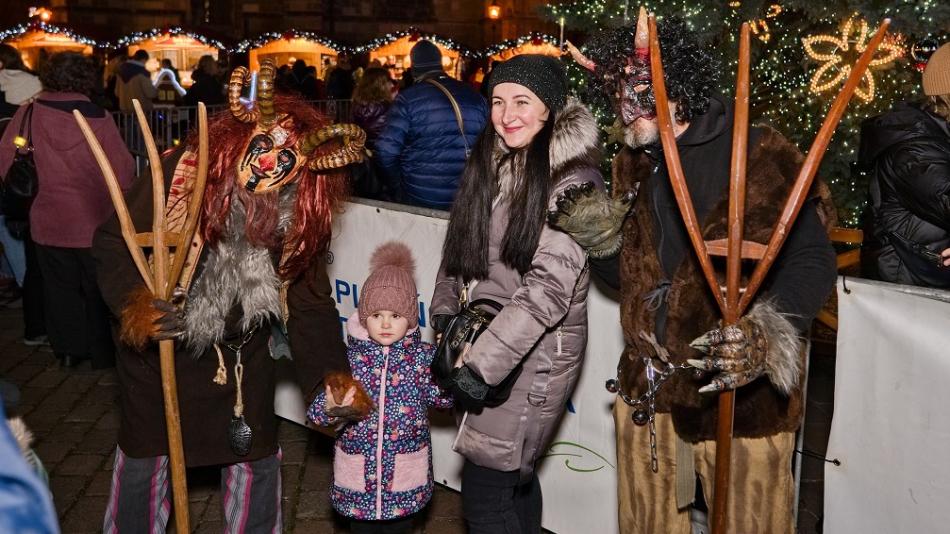 Trojka chystá Velkou Mikulášskou show a pokusí se o nový rekord