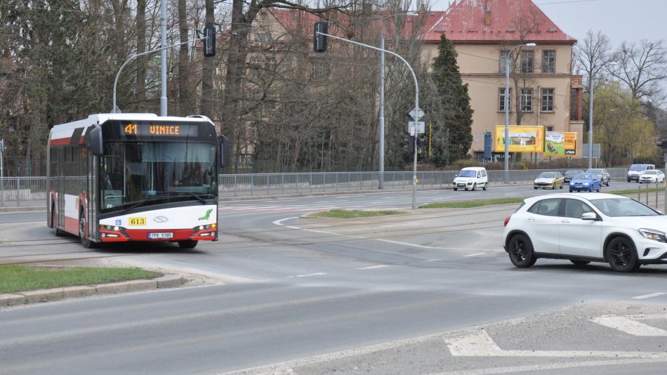 Začala velká rekonstrukce vytížené křižovatky v Plzni
