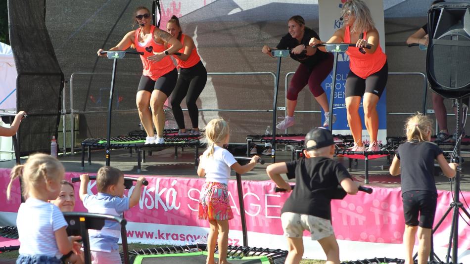 Poslední den Sportmanie Plzeň: Jóga, capoiera i streetdance