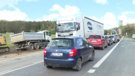 Nebezpečná křižovatka u Kláštera se změní