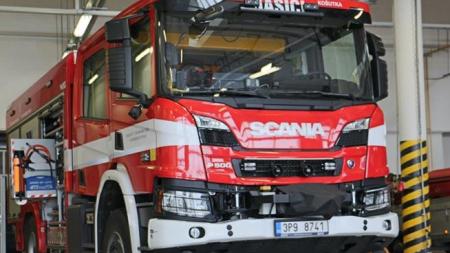 Požár rodinného domu na Plzeňsku má tragickou dohru. V plamenech zemřela nezletilá dívenka!
