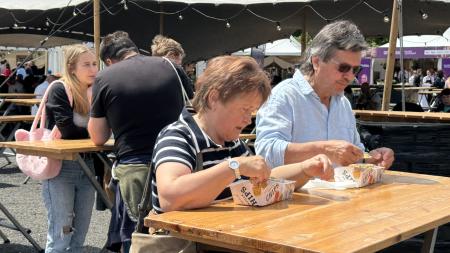 Milovníci jídla se sešli za Plazou. Konal se oblíbený Prima Fresh Festival