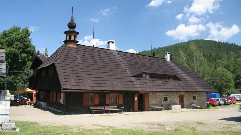 Oblíbený kemp Antýgl na Šumavě se nedočká očekávané rekonstrukce. Obec Sní ji musela odložit