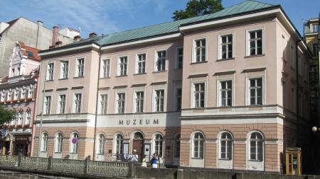 Muzeum Karlovy Vary zve tento týden na promítání i na přednášku