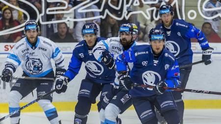 Vítězný začátek sezóny. Indiáni vyloupili Tygry, zářila nová posila, která ani neměla hrát