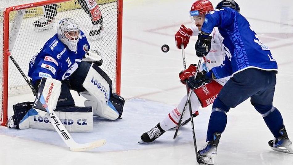 Nula vstřelených gólů, nula bodů. Hokejistům Plzně zvlhl v Třinci střelecký prach