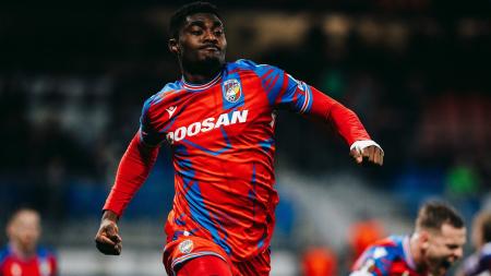 Fotbalová Plzeň věnuje nedělní zápas se Slováckem zdravotníkům