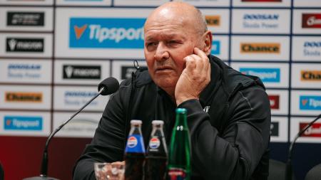 Dostáváme se do křeče, připouští kouč Viktorie Koubek. Tlaku prý nepodléhá