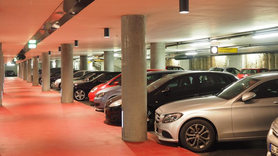 Plzeň začne stavět parkovací dům na Světovaru, přijde na 270 milionů Kč