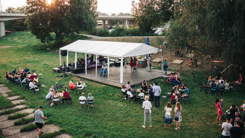 Plzeňskou náplavku znovu oživí festival