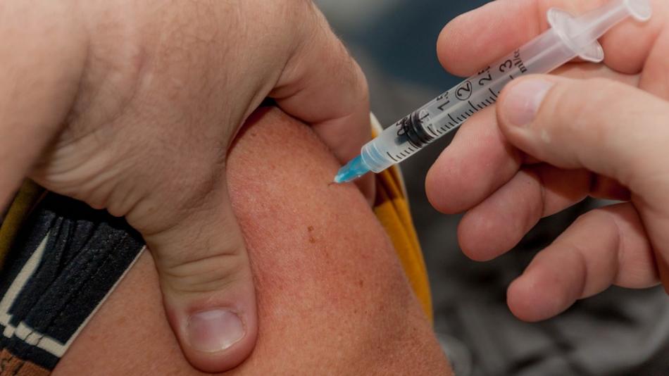 Zájem o očkování klesá, registrovat se mohou i děti nad 12 let