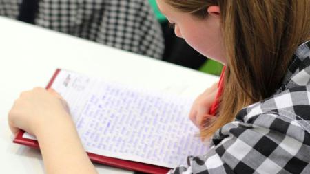 Do středních škol v Plzeňském kraji nastoupí 6800 žáků, meziročně o 400 více