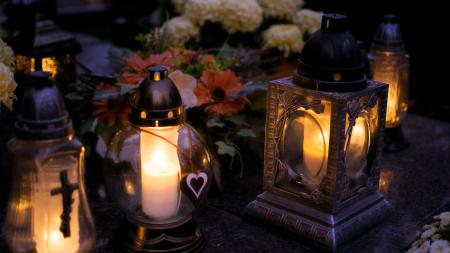 Dušičky se blíží. Karlovarské hřbitovy prodlužují návštěvní dobu