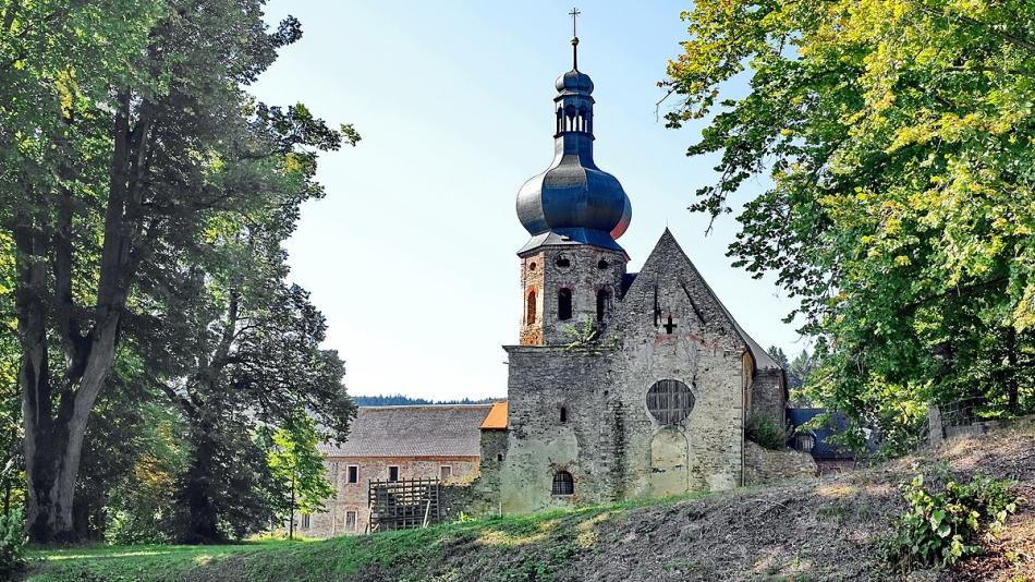 Klášter v Pivoni na Domažlicku je nově národní kulturní památkou