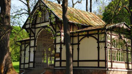 Mariánské Lázně se poprvé v historii stávají vlastníkem tří lázeňských pavilonů