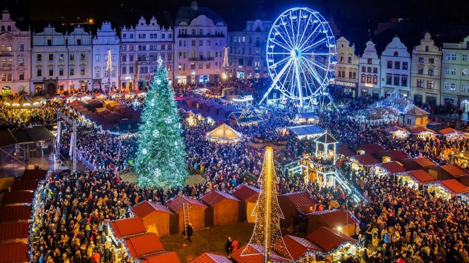 Rozsvícení vánočního stromu omezí dopravu v centru Plzně
