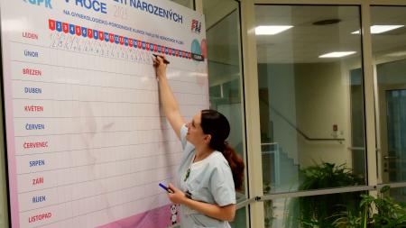 Centrum individuální péče FN Plzeň nabízí zcela nový přístup k porodu