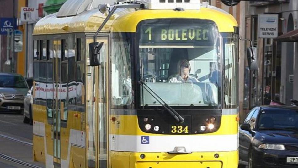 Cestující čeká výluka. Do Bolevce bude jezdit autobus!
