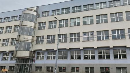Západočeská univerzita prodala za 190 milionů bývalé ředitelství Škodovky