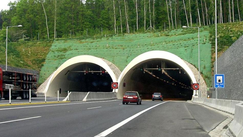 Tunel Valík čeká údržba, řidiče pak omezení