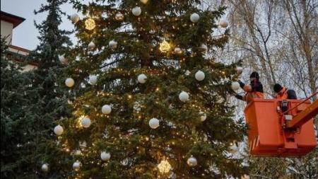 Vánoce v Luhačovicích? Více světel, nové ozdoby i Hvězdný fotopoint