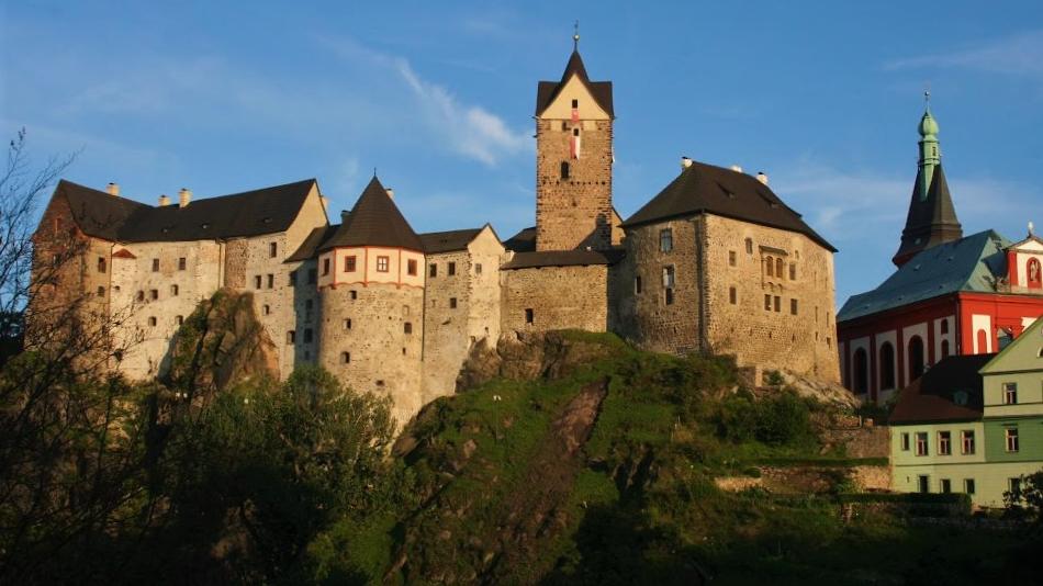 Hrad Loket oslaví příchod jara velikonočními trhy a unikátní výstavou