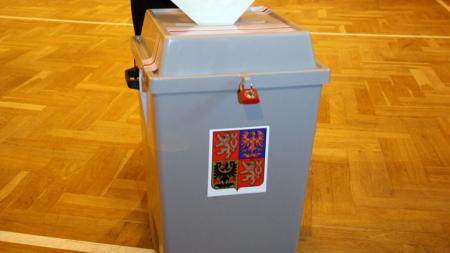 Volební kampaň v Plzeňském kraji nabývá na síle, strany sázejí na osobní setkání