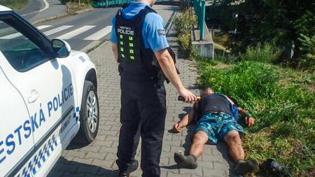 Výprava opilého muže skončila stejně, jako začala, aneb Pijte s mírou