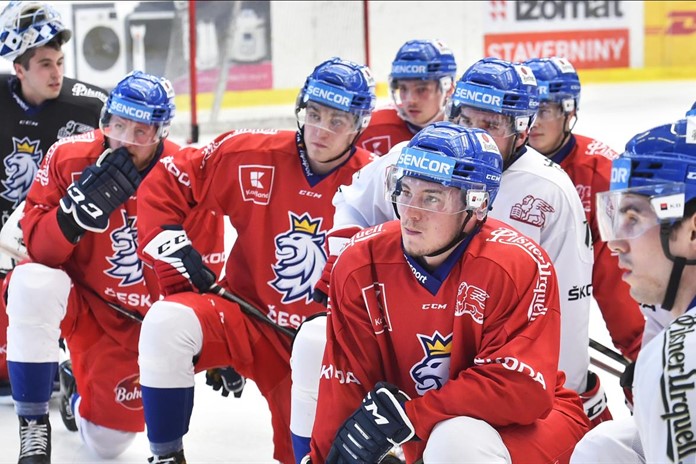 Loni vlétl do extraligy, letos už Martin Lang nakoukl do reprezentace