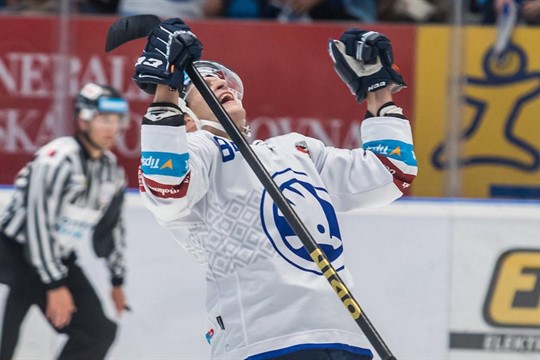 Je super, že jsme konečně doma urvali vítězství za tři body, říká Jan Schleiss