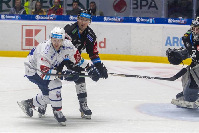 Sváteční západočeské derby nabídlo jediný gól, tři body zůstaly v Plzni