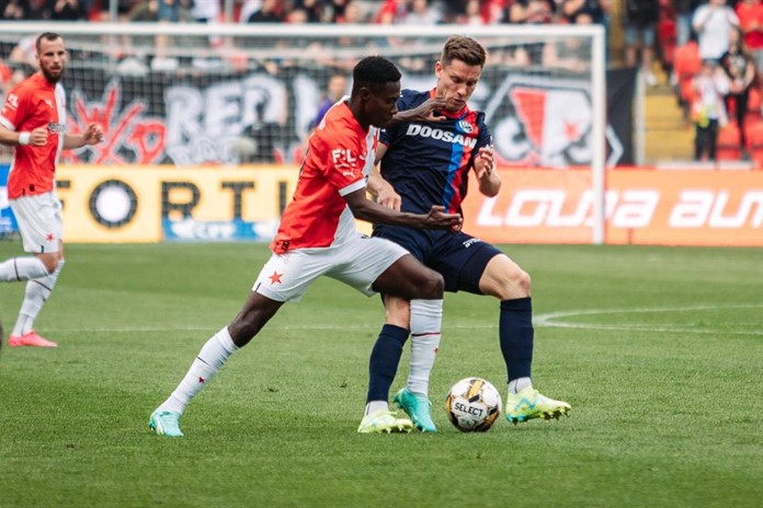 Viktoria podlehla pražské Slavii 2:1. V zápase navíc ztratila dva klíčové hráče!