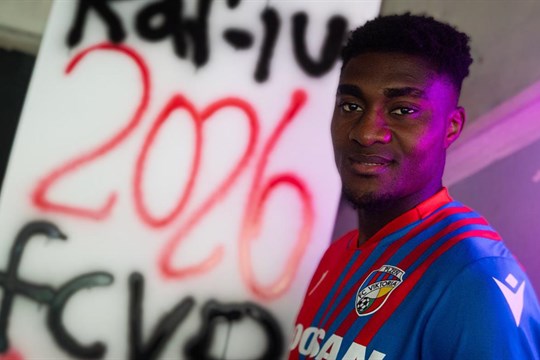 Plzeňský objev jara zůstává. Durosinmi na západě Čech podepsal dlouhodobou smlouvu